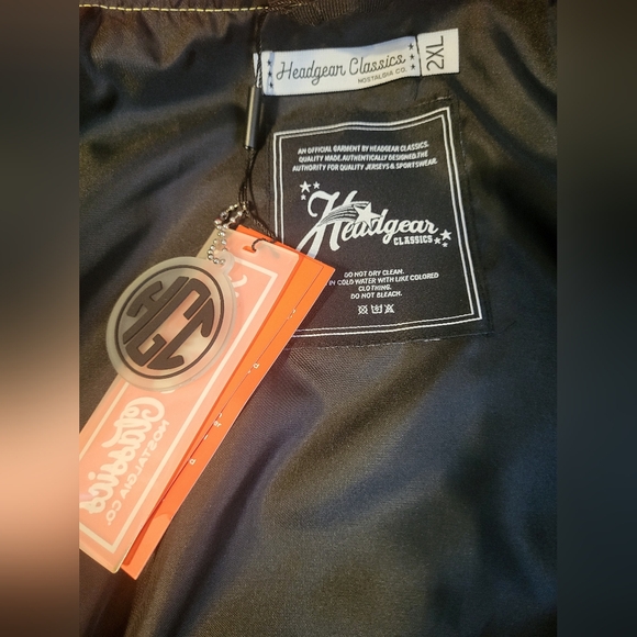 Jurassic Park Men's Bomber Jacket - Red and Green - Picture 3 of 3